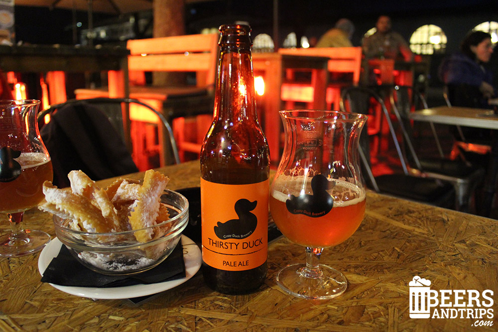 Cerveza Thirsty Duck y un sabroso Flancat para acompañarlo