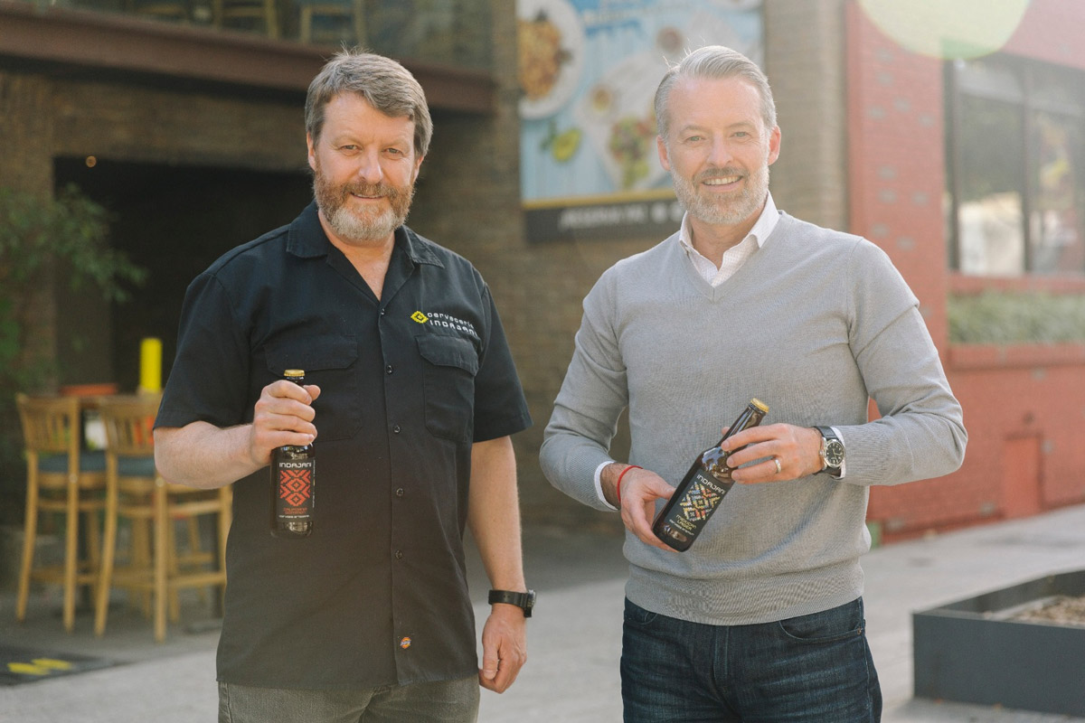 Los hermanos Luis Miguel y Adolfo Díaz-Llaneza de cervezas Indajani